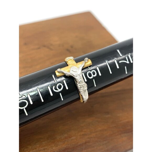 Crucifix Ring Diamond INR Jesus Cross 14k Yellow Gold Estate Jewelry Size 8.25 - Picture 10 of 14